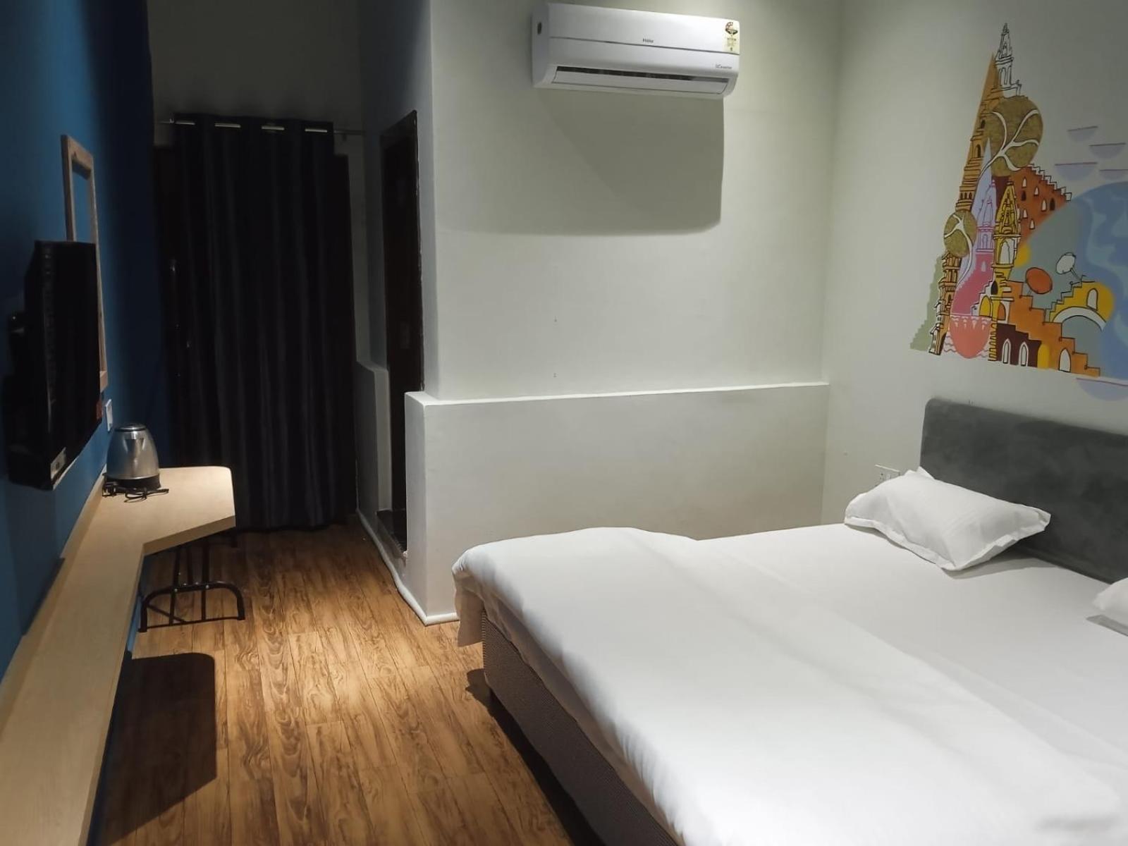 My Roomz Banaras Varanasi Exterior photo
